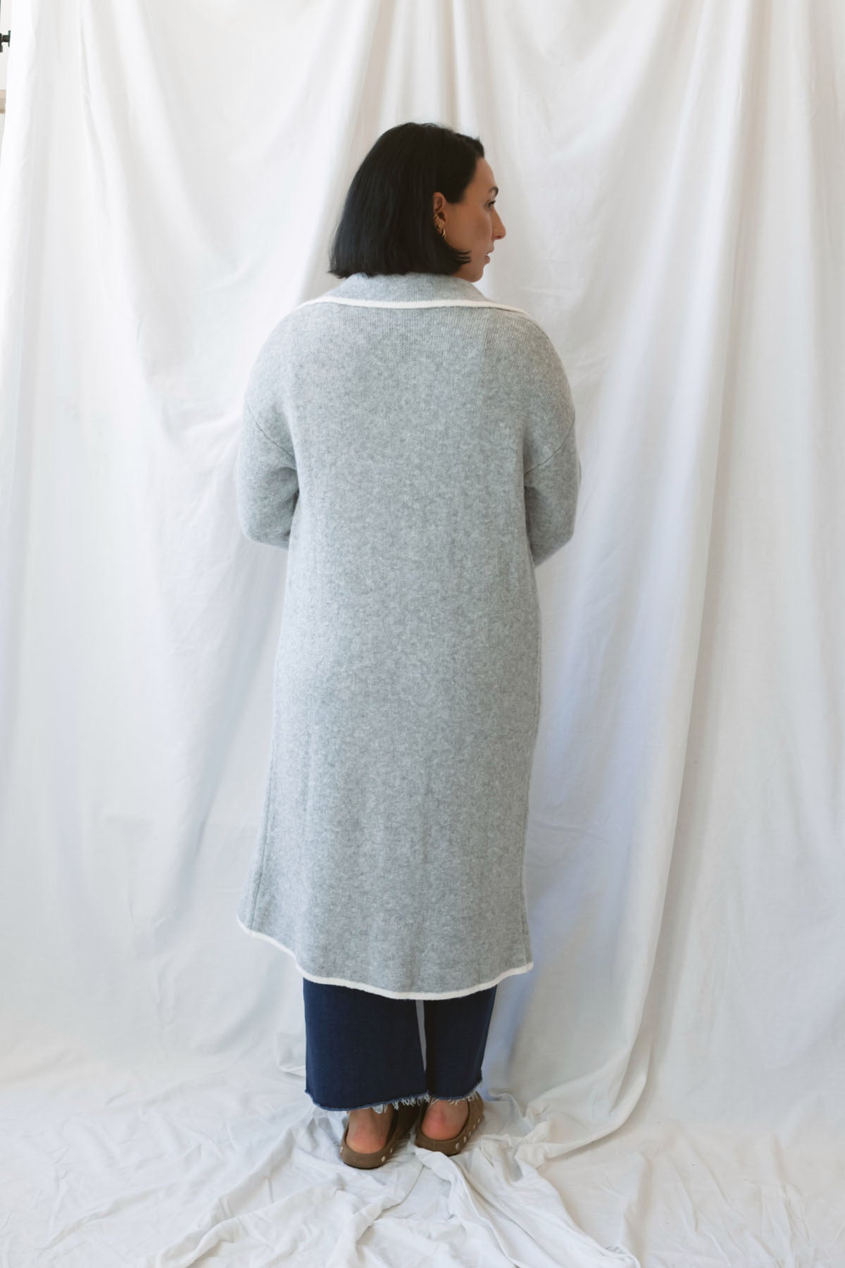 Kaitlyn heather grey knit open cardigan with a lapel collar and contrast trim.