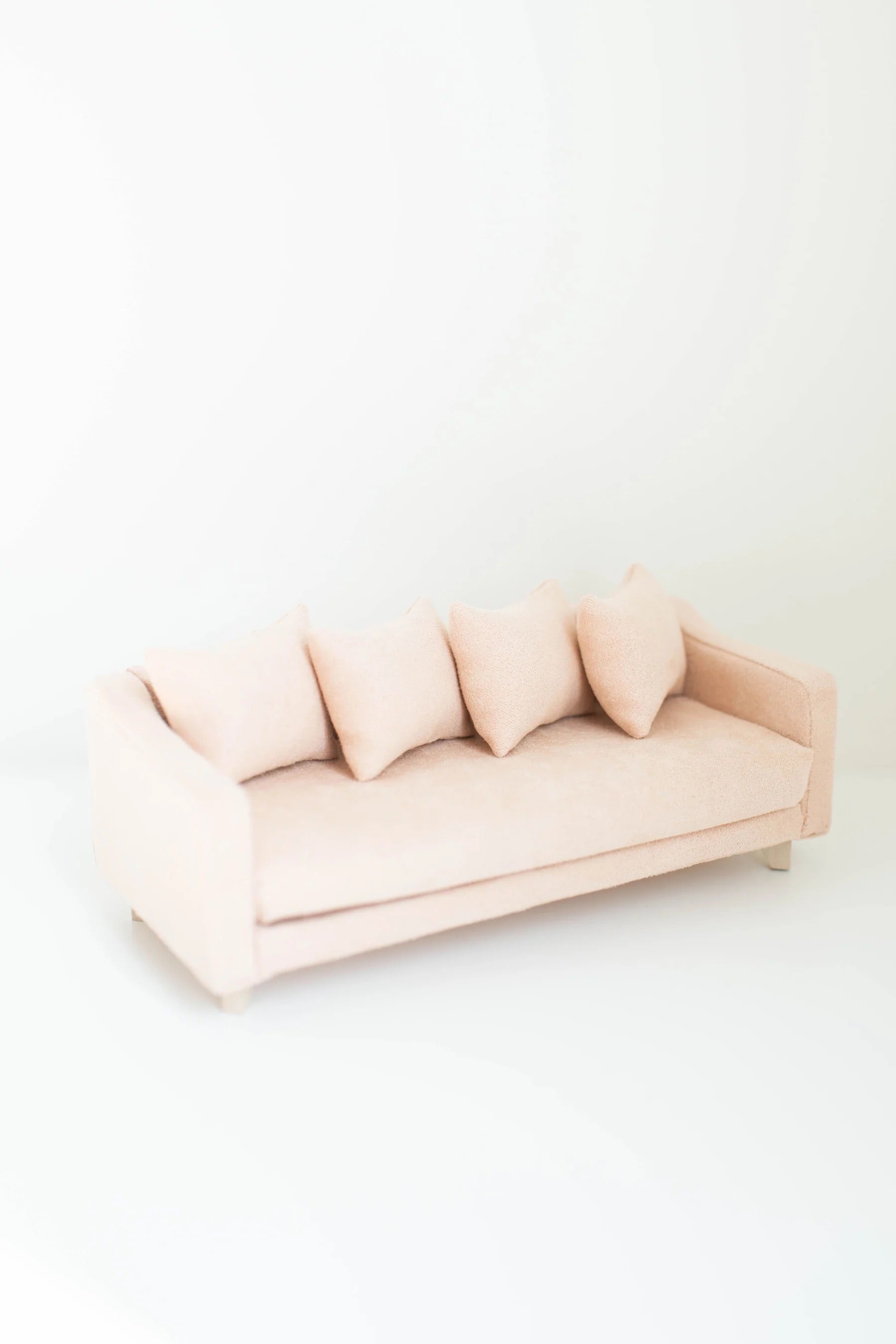 AdelaideScoopArmSofa7.jpg