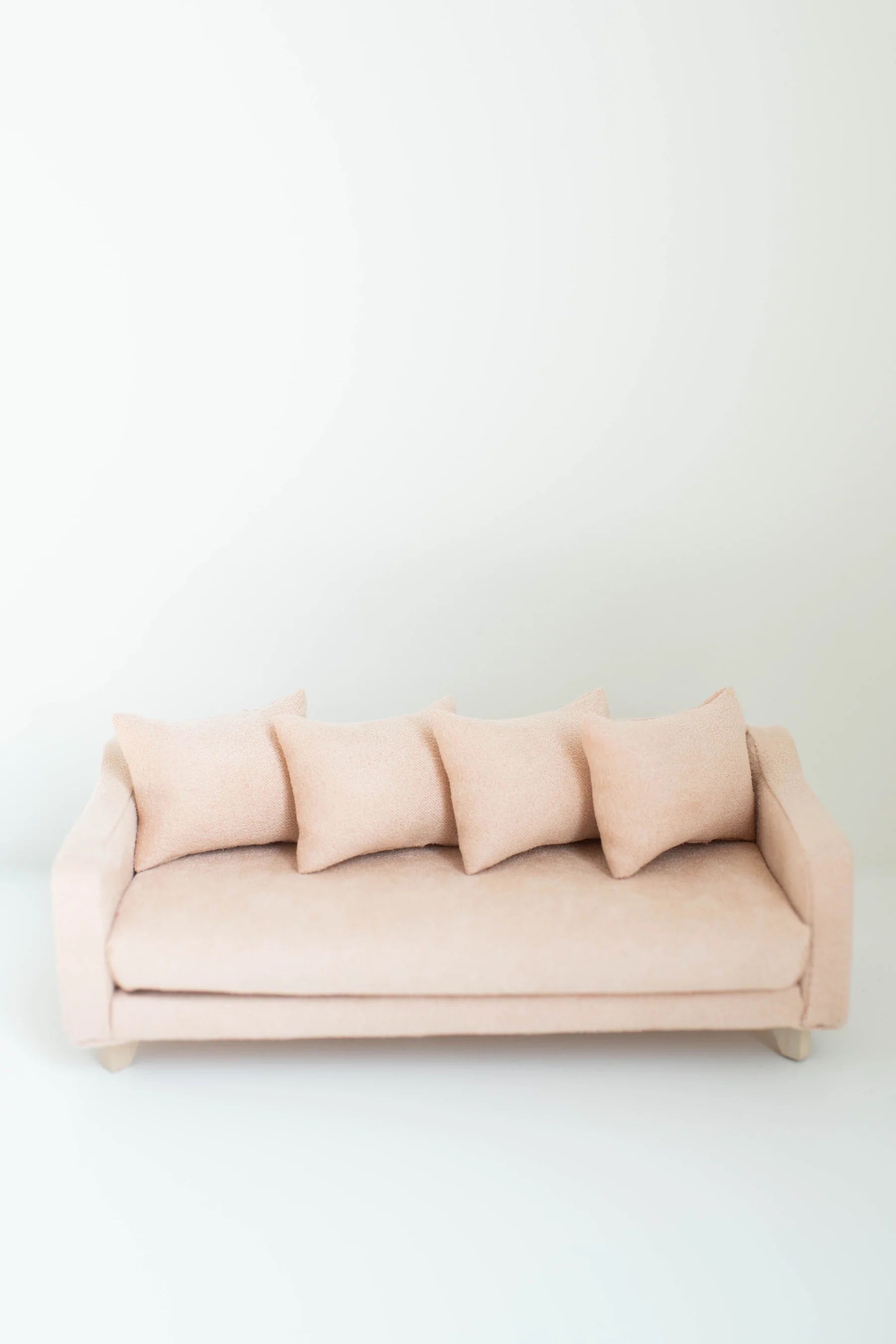AdelaideScoopArmSofa5.jpg