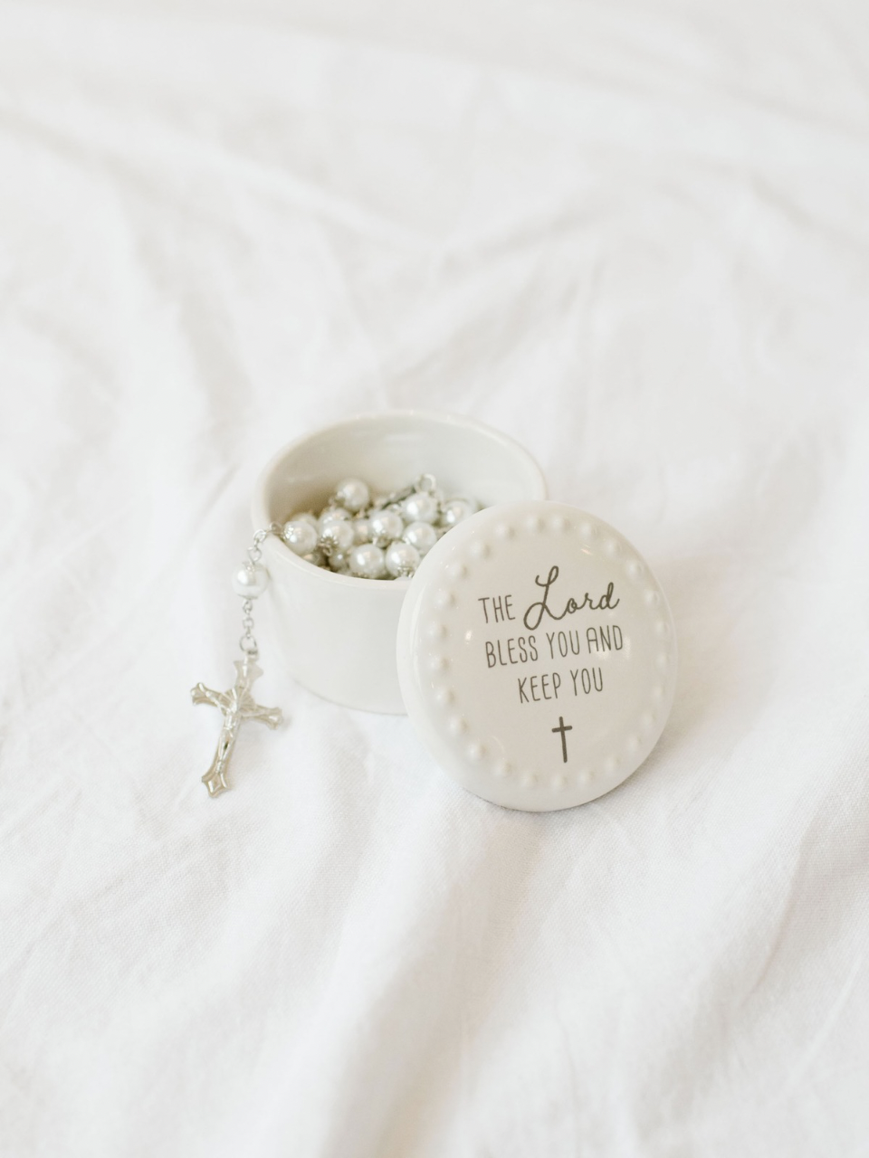 Resizing photos and white background - 49.png