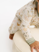 Resize + White Background Photos - 33.png